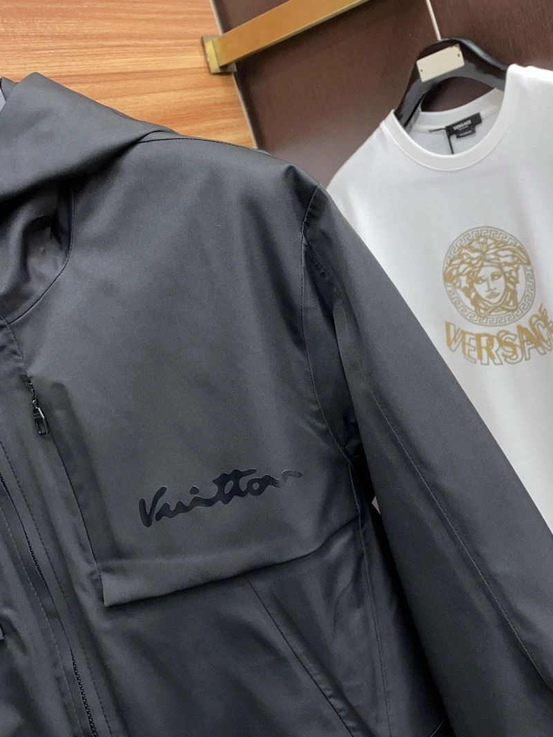 Louis Vuitton Outwear Youthful 135790