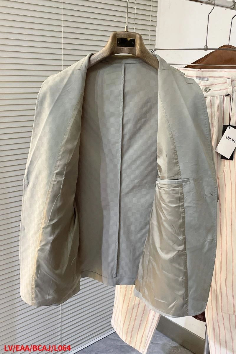 Louis Vuitton Outwear DailyWear 134946