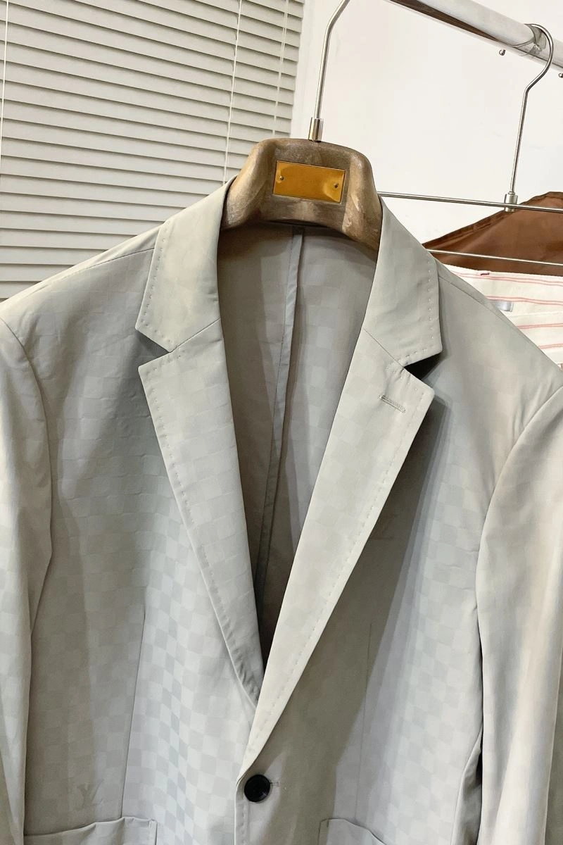 Louis Vuitton Outwear DailyWear 134946