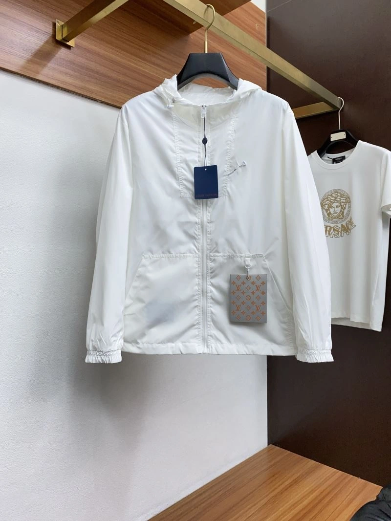 Louis Vuitton Outwear TravelReady 134937