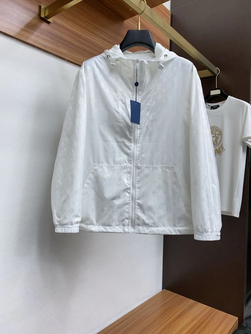 Louis Vuitton Outwear TravelReady 134937