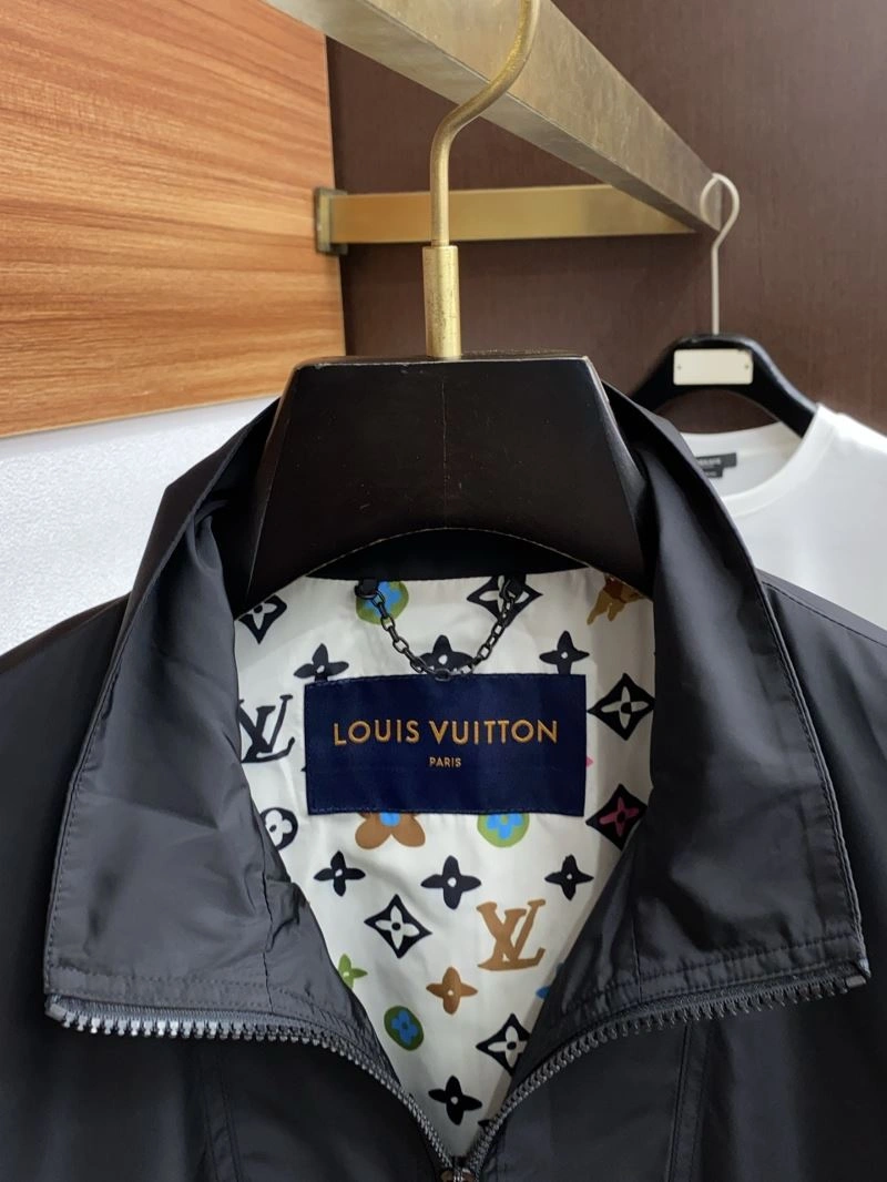Efficient Louis Vuitton Outwear 134921