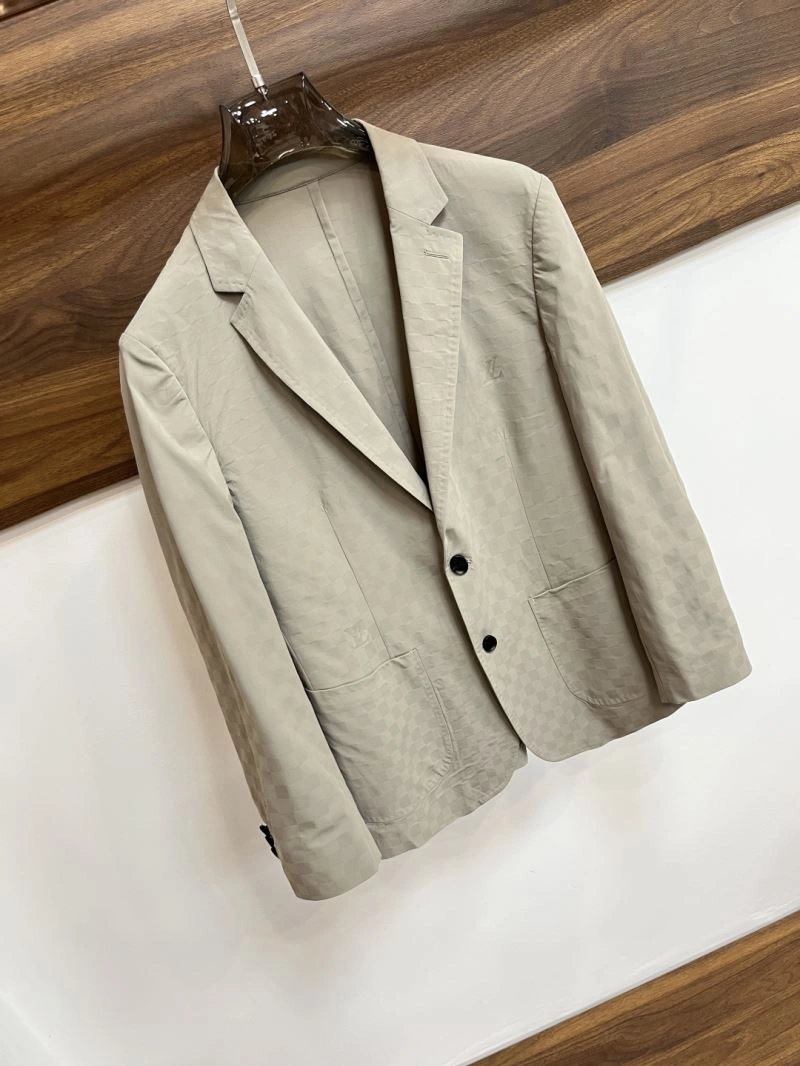 Louis Vuitton Outwear FreshLook 134932