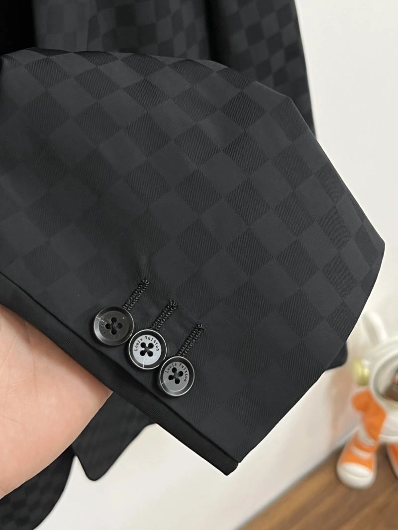 Louis Vuitton Outwear BestValue 134926