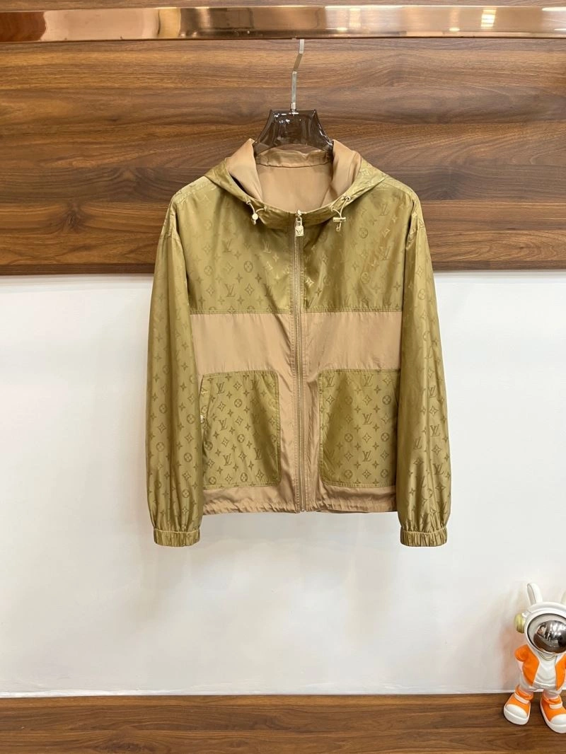 MoistureWicking Louis Vuitton Outwear 134938