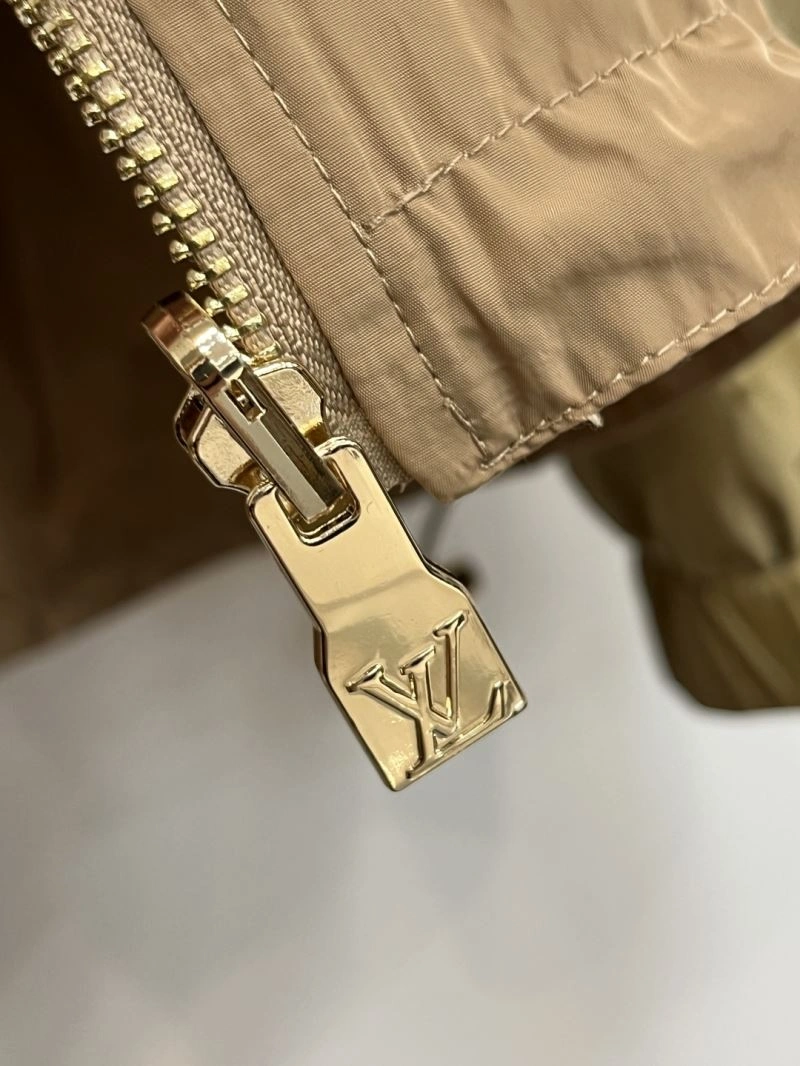 MoistureWicking Louis Vuitton Outwear 134938