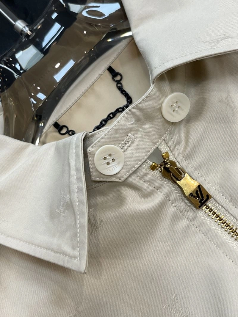 Modern Louis Vuitton Outwear 134919