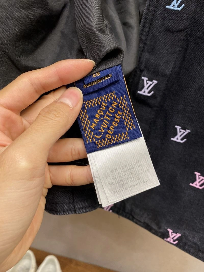 StreetReady Louis Vuitton Outwear 134927