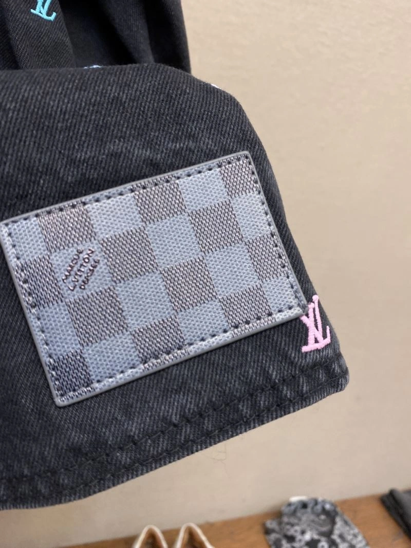 StreetReady Louis Vuitton Outwear 134927