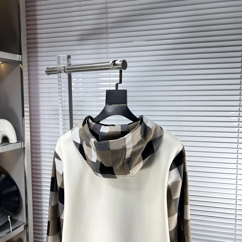 Versatile Louis Vuitton Outwear 134916