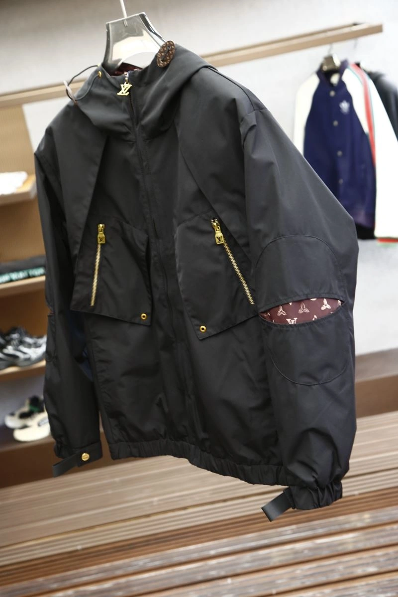 Louis Vuitton Outwear WaterResistant 134913
