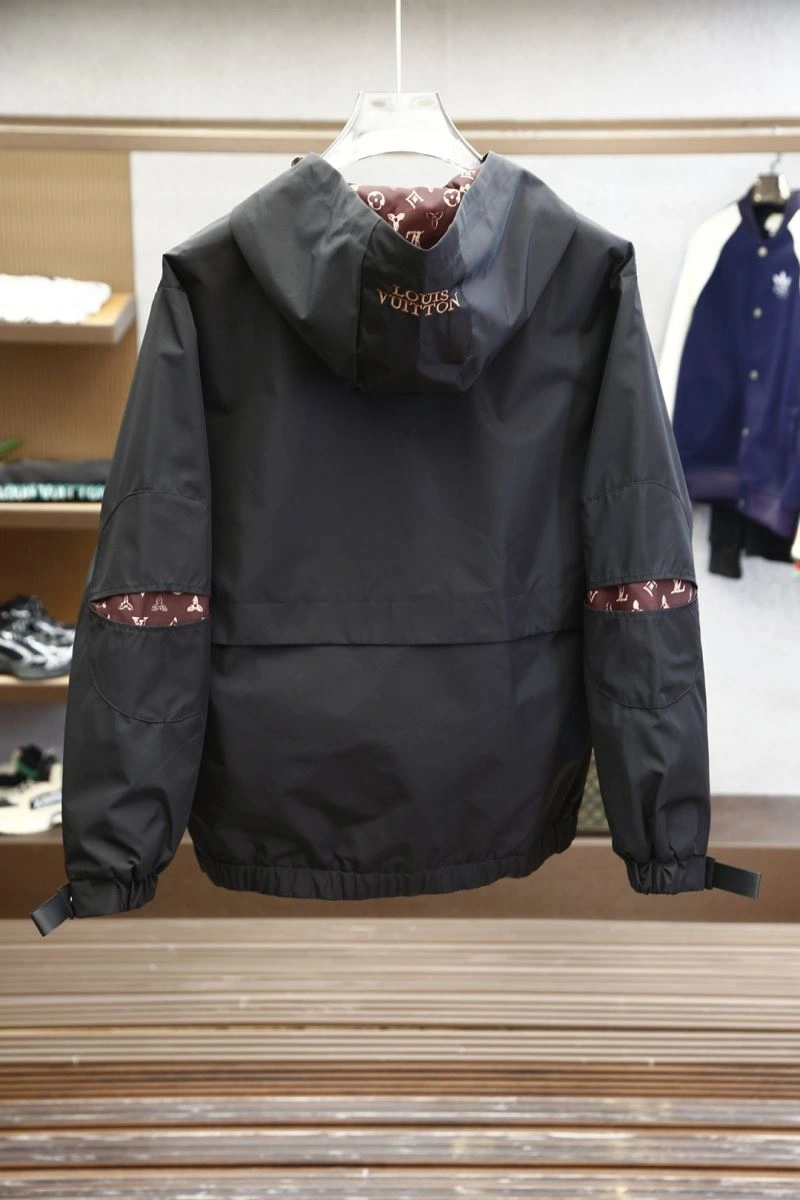Louis Vuitton Outwear WaterResistant 134913