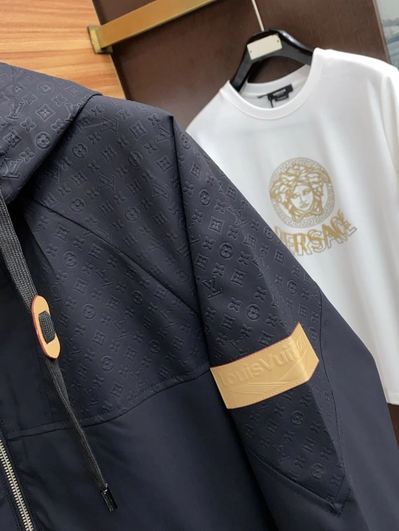 Louis Vuitton Outwear Unisex 134910