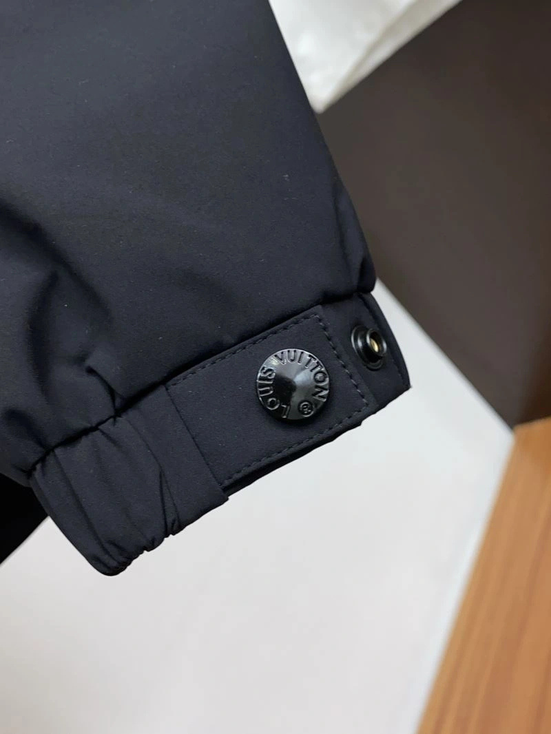 Louis Vuitton Outwear Unisex 134910