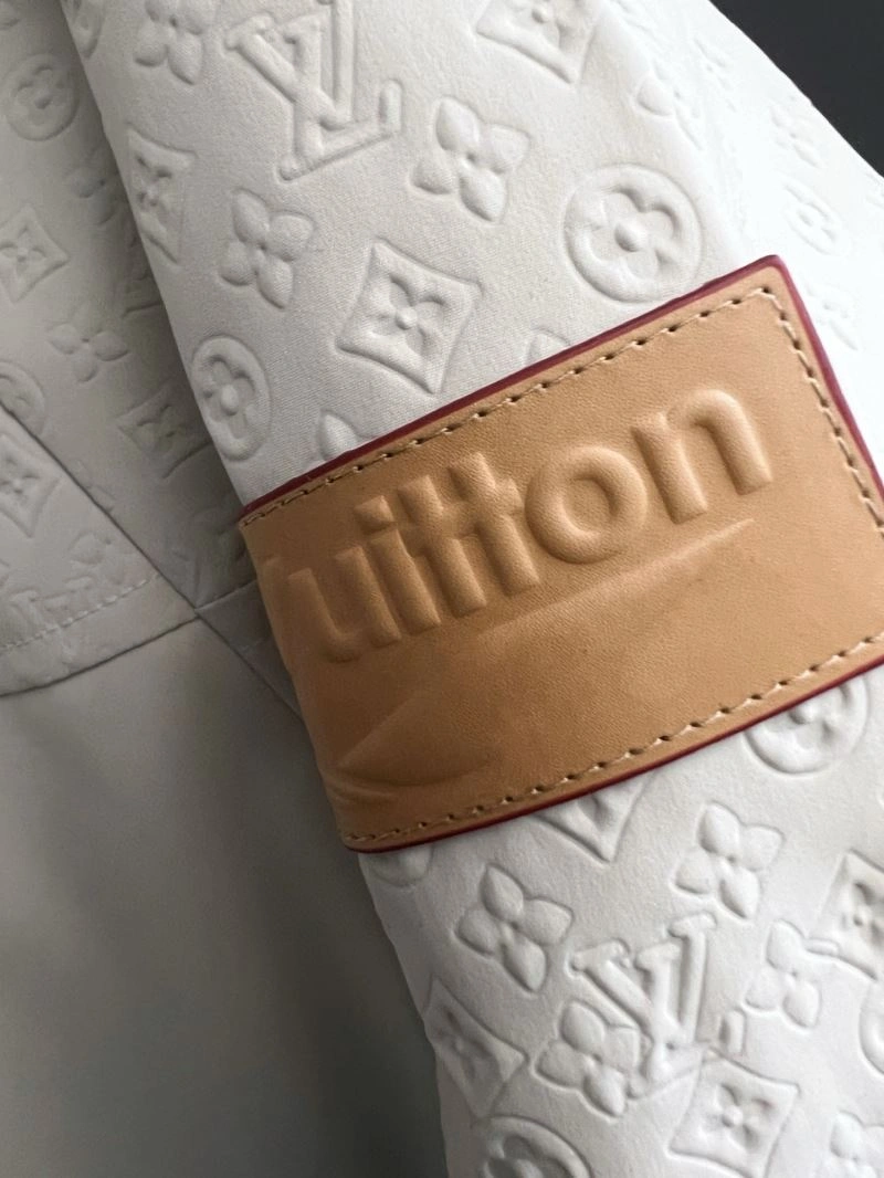 Sustainable Louis Vuitton Outwear 134891