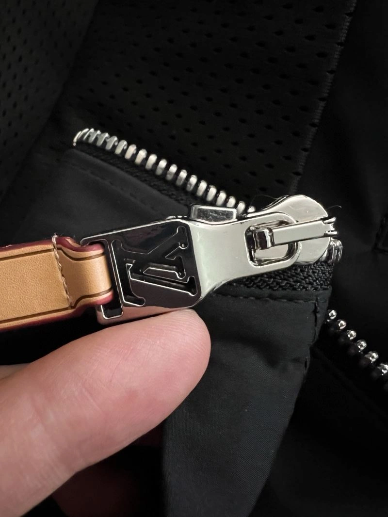 Durable Louis Vuitton Outwear 134892