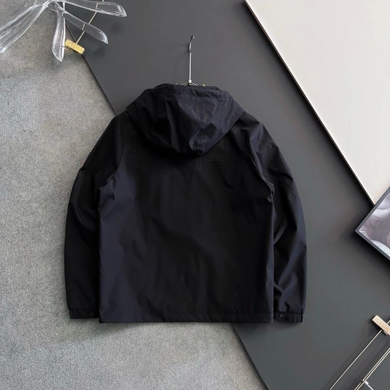 Durable Louis Vuitton Outwear 134892