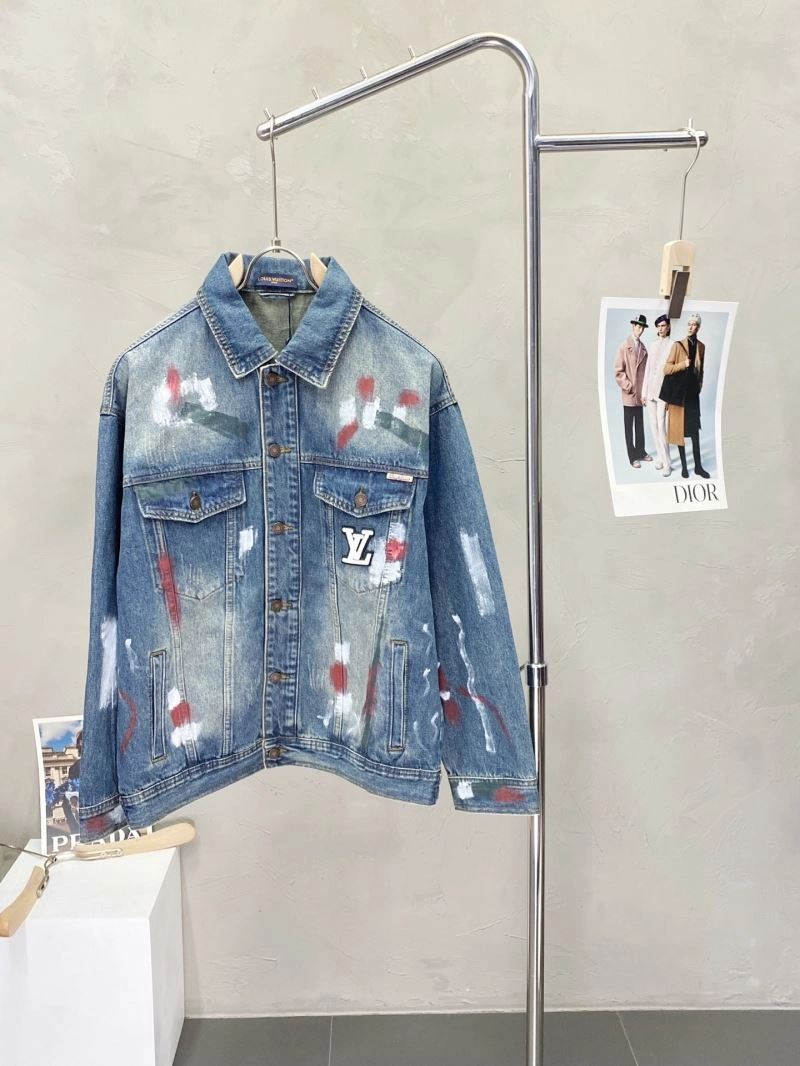 Sustainable Louis Vuitton Outwear 134893