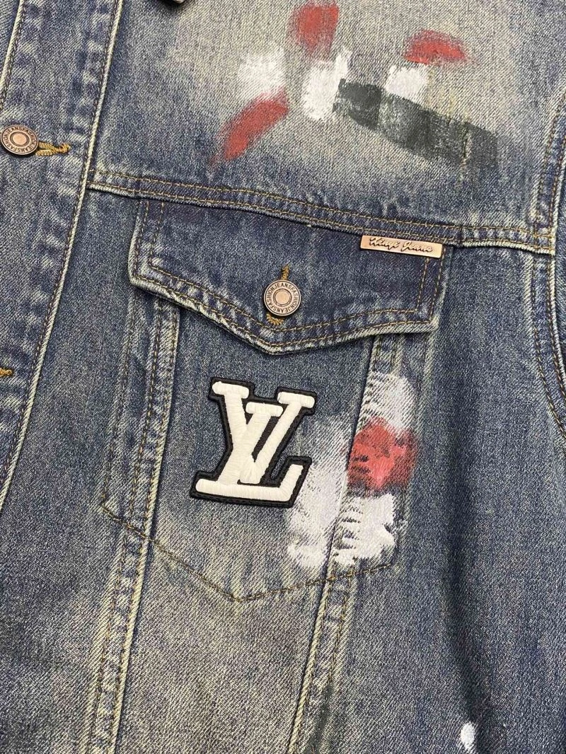 Sustainable Louis Vuitton Outwear 134893