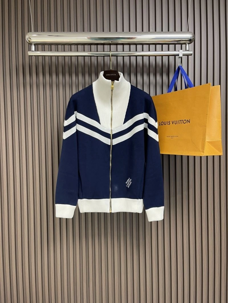Vibrant Louis Vuitton Outwear 134882