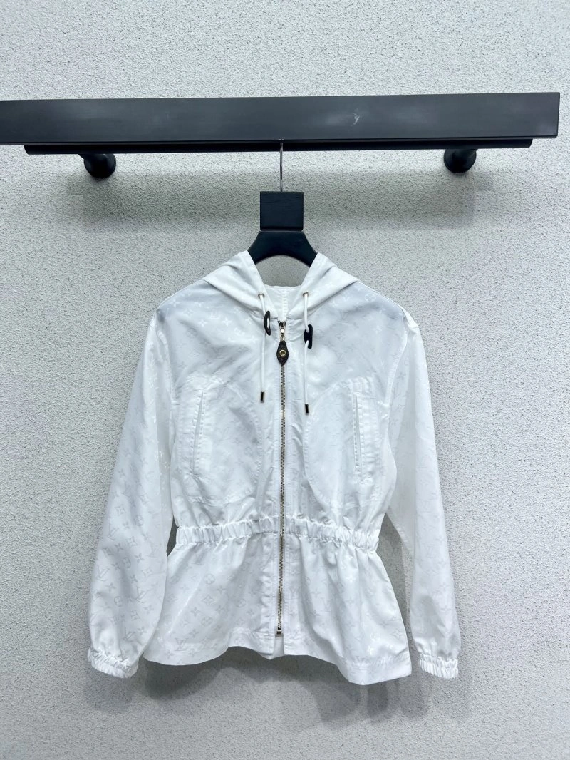 Comfortable Louis Vuitton Outwear 131388