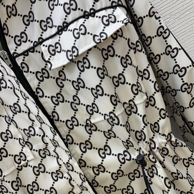 Louis Vuitton Outwear TravelReady 131259