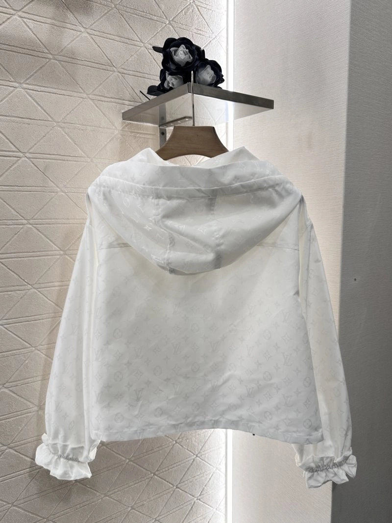 ZipUp Louis Vuitton Outwear 131253