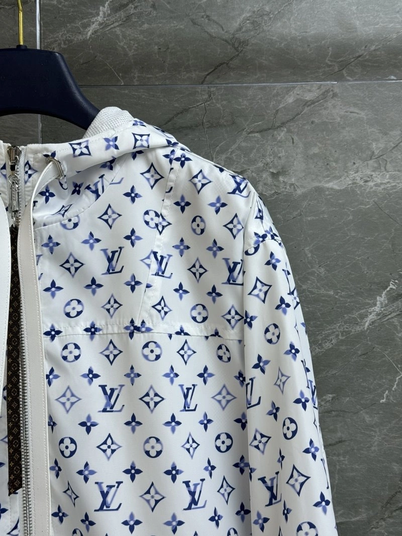 Louis Vuitton Outwear DailyWear 131236