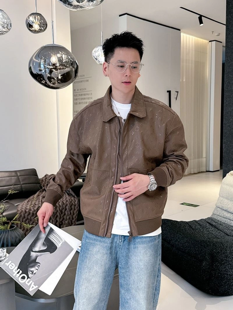 Louis Vuitton Outwear Sophisticated 133943