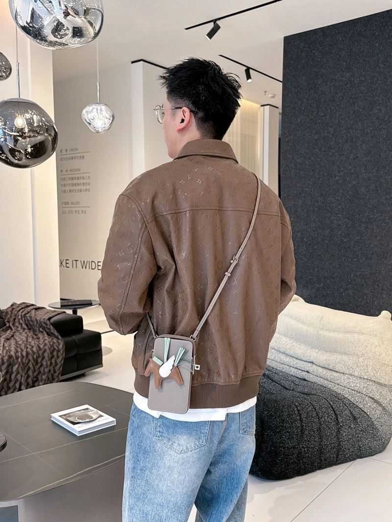 Louis Vuitton Outwear Sophisticated 133943
