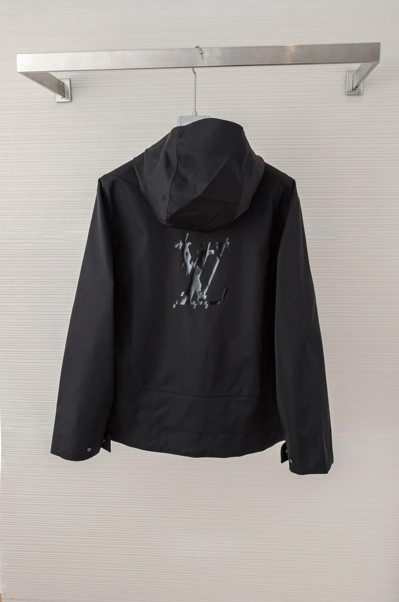 Attractive Louis Vuitton Outwear 133938