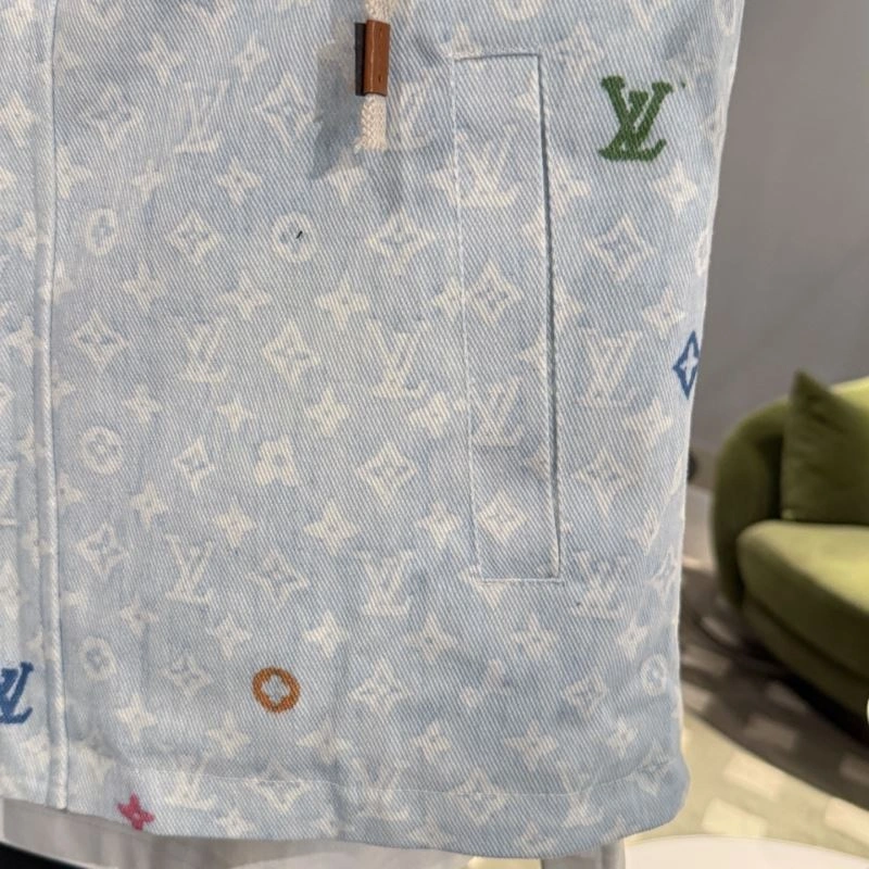 Louis Vuitton Outwear Snug 133949