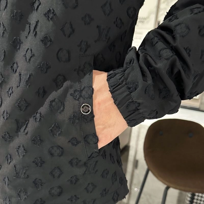 Colorful Louis Vuitton Outwear 133940