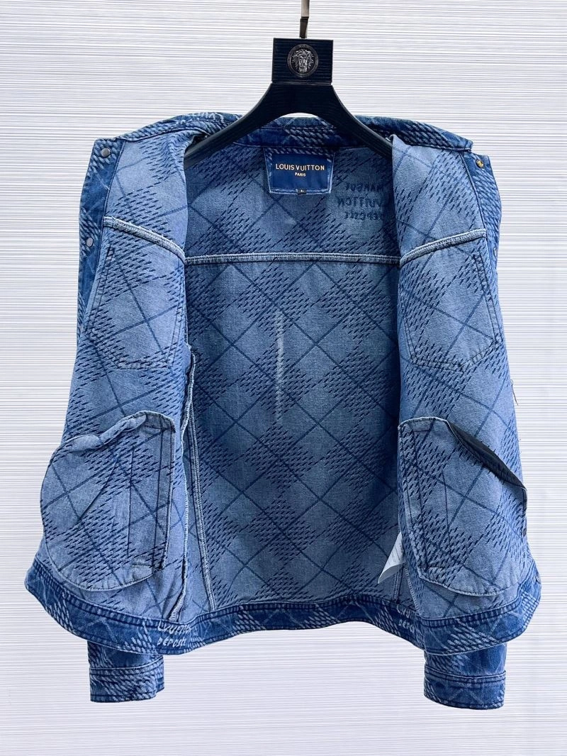 StreetReady Louis Vuitton Outwear 133920
