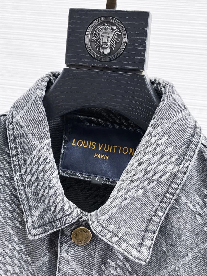 Louis Vuitton Outwear Sporty 133919