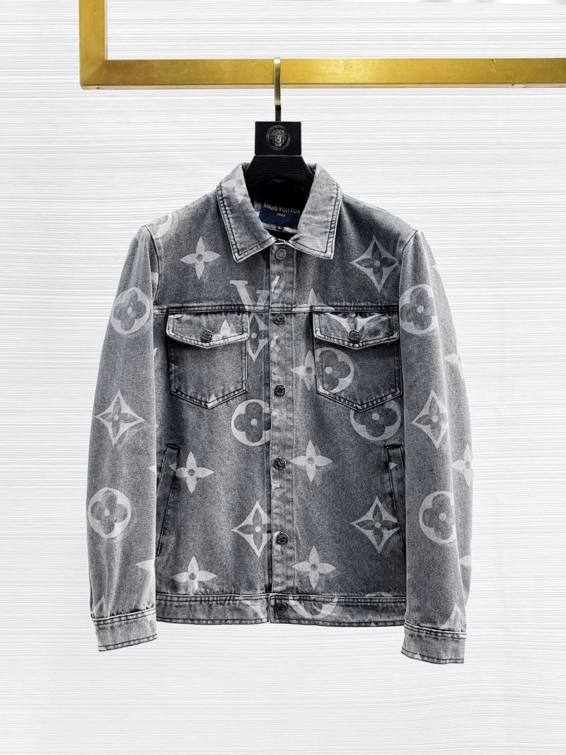 Louis Vuitton Outwear Effortless 133906