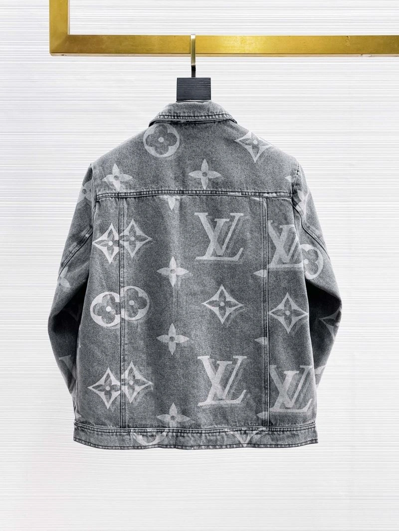 Louis Vuitton Outwear Effortless 133906