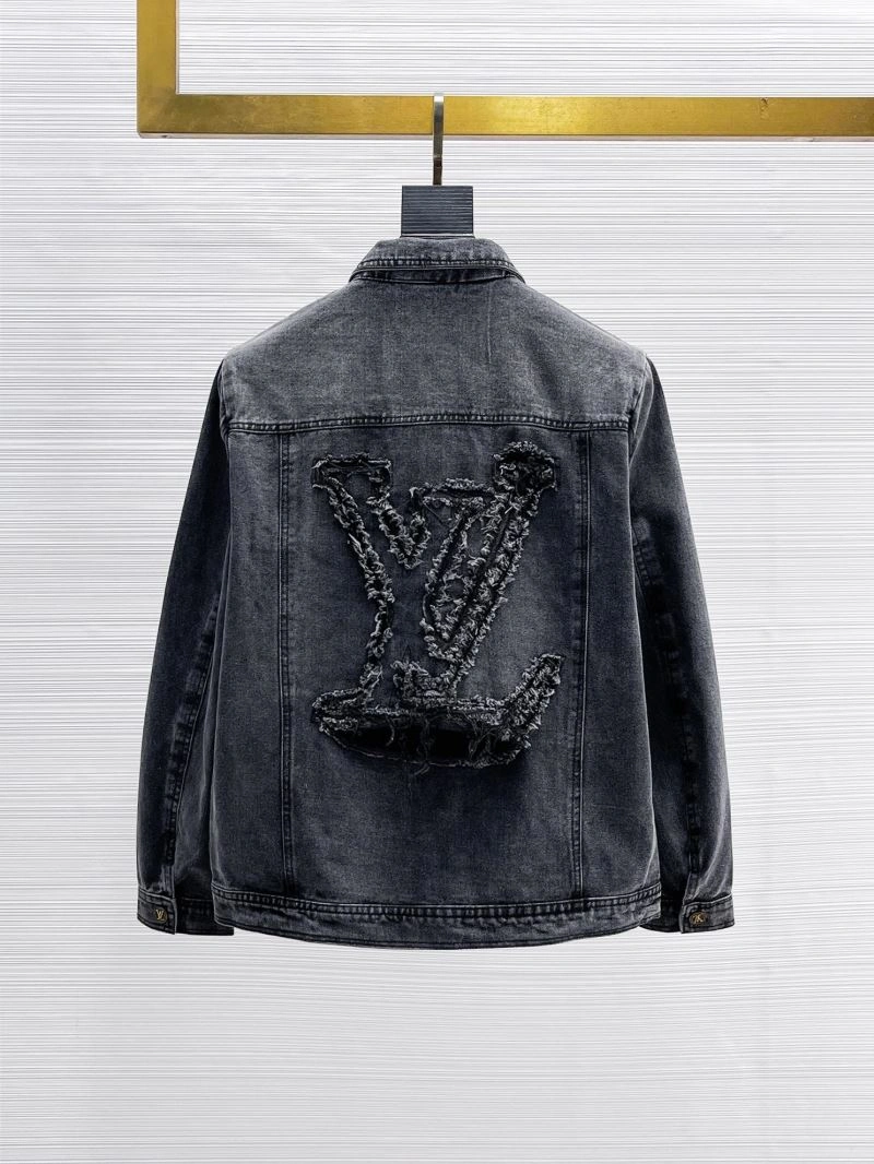 Refined Louis Vuitton Outwear 133886