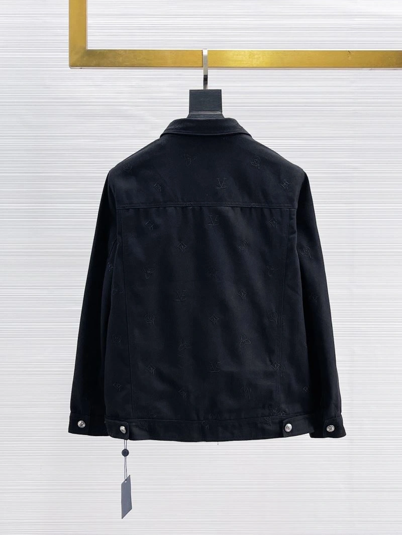 Louis Vuitton Outwear Sleek 133894