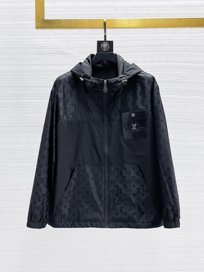 Premium Louis Vuitton Outwear 133884