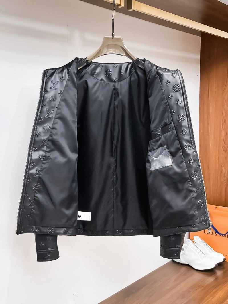 Resilient Louis Vuitton Outwear 133902
