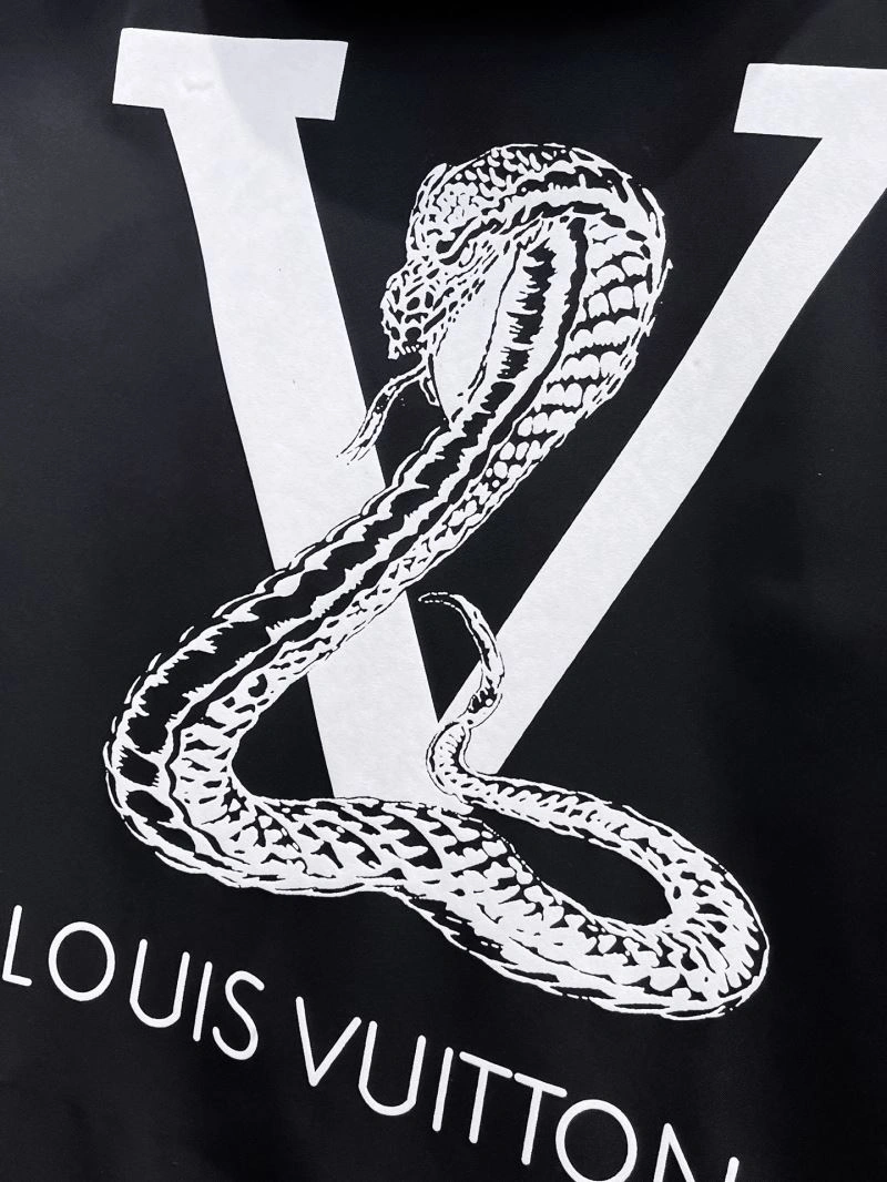 Durable Louis Vuitton Outwear 133909
