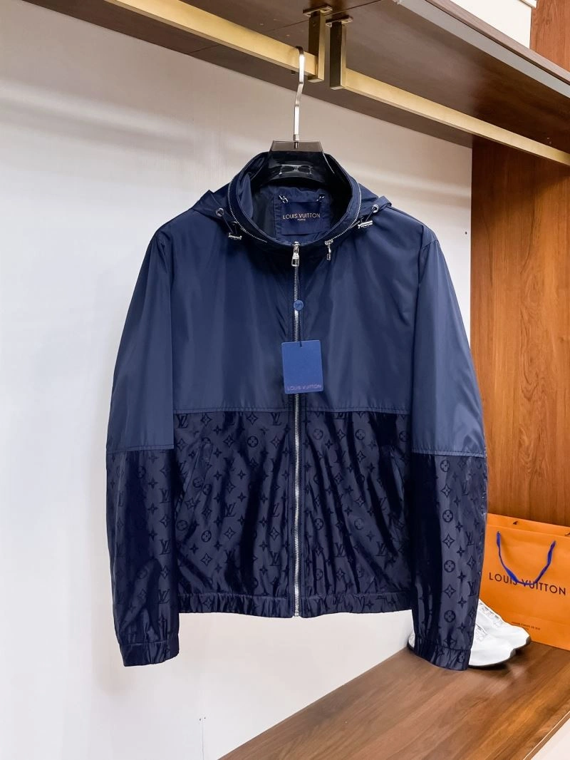 Louis Vuitton Outwear EyeCatching 133911