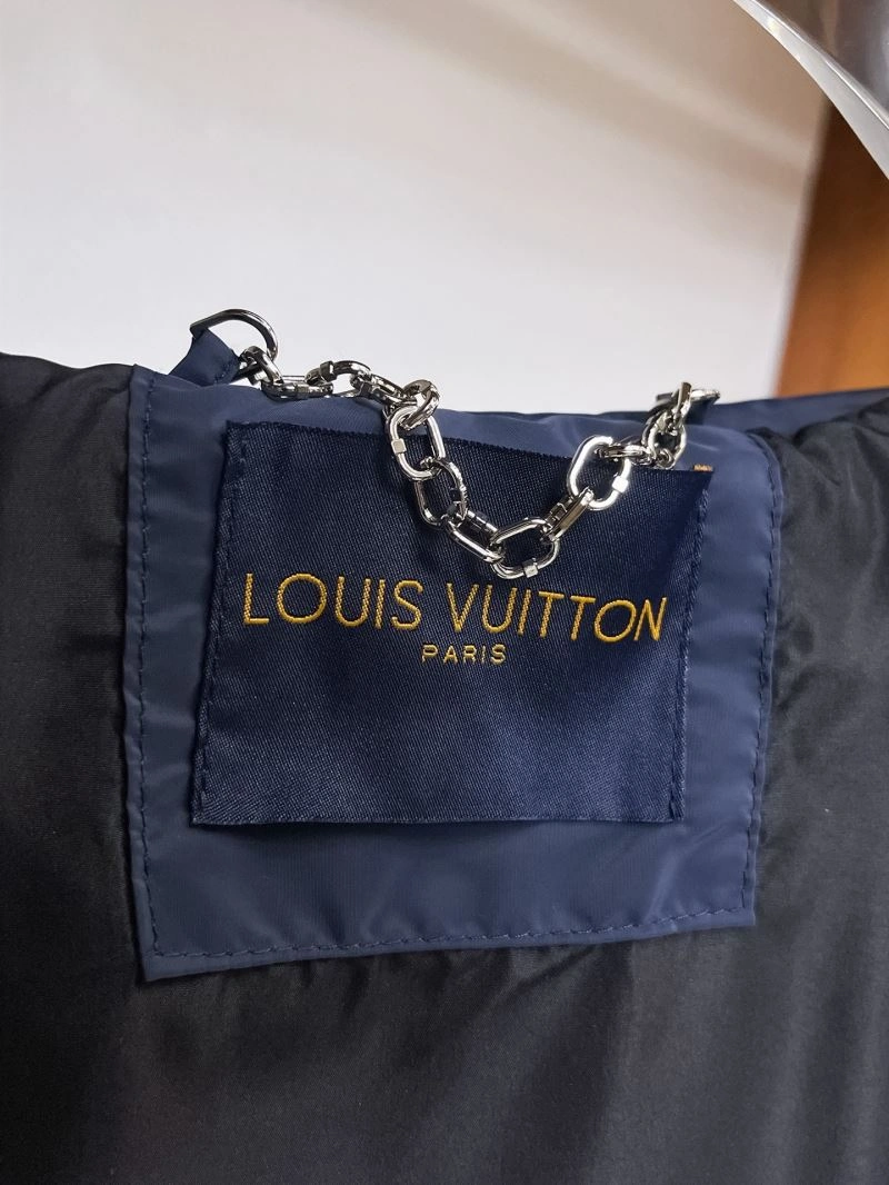 Louis Vuitton Outwear EyeCatching 133911