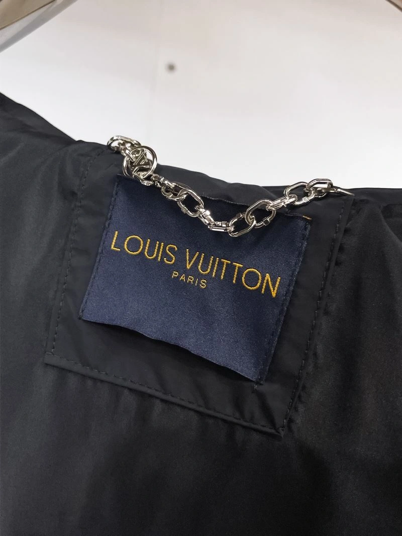 Louis Vuitton Outwear WaterResistant 133889