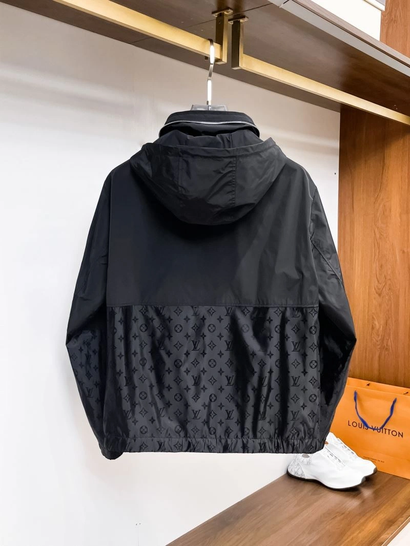 Louis Vuitton Outwear WaterResistant 133889