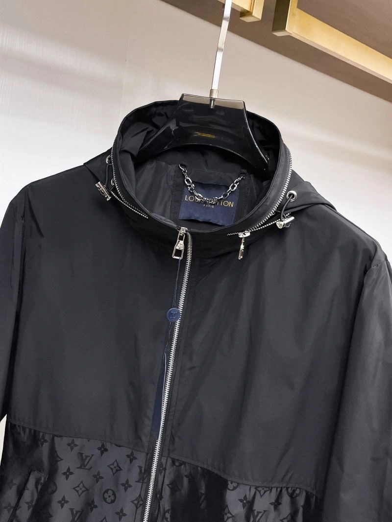 Louis Vuitton Outwear WaterResistant 133889