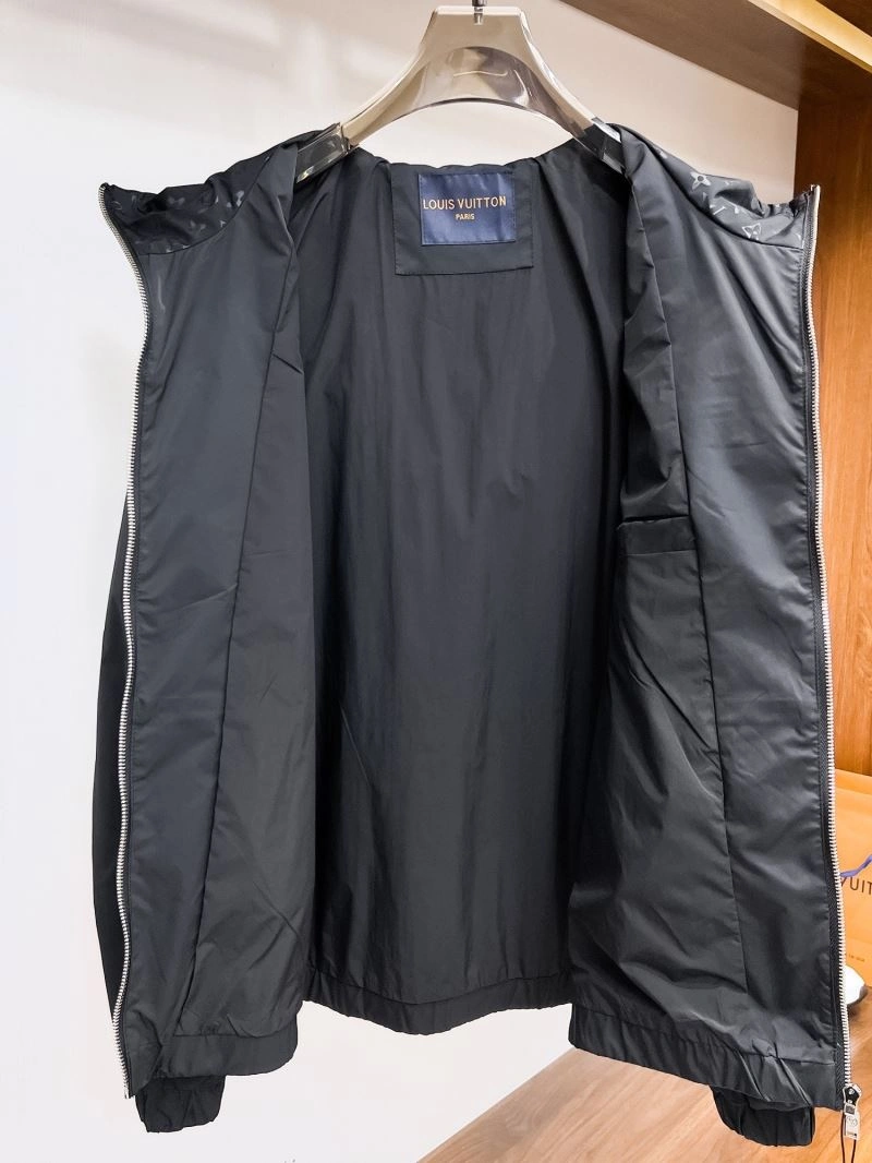 Louis Vuitton Outwear EasyMatch 133892