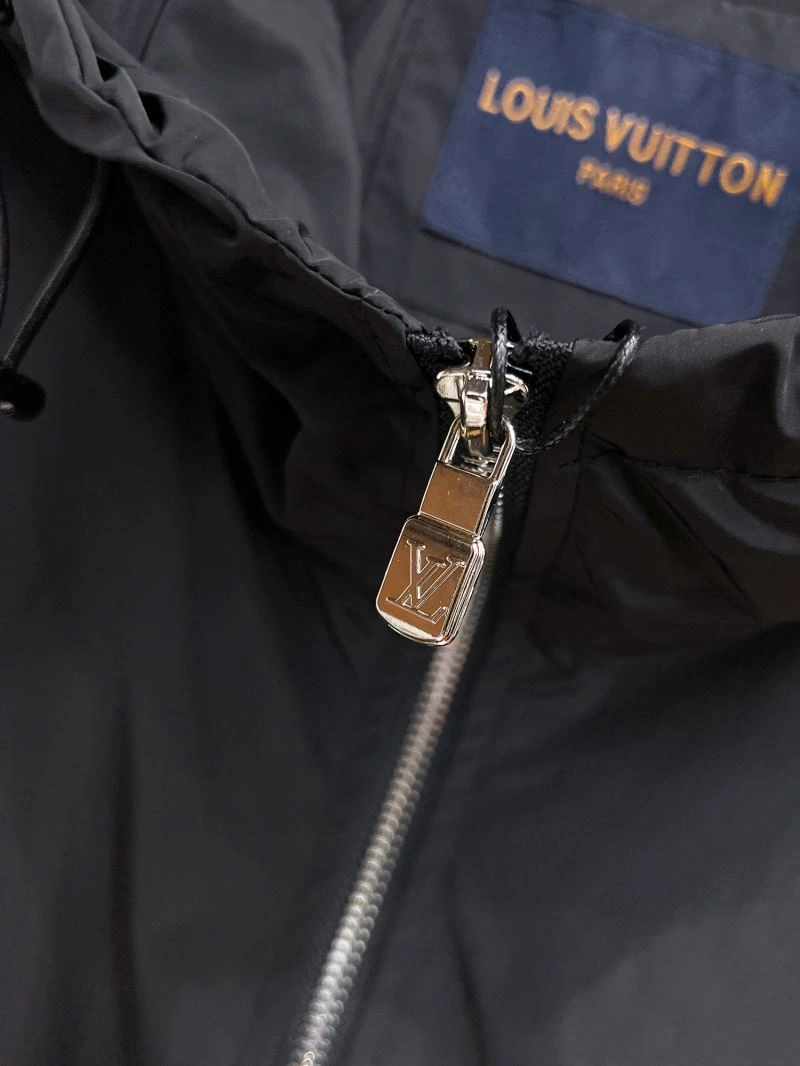 Louis Vuitton Outwear WeatherProof 133913