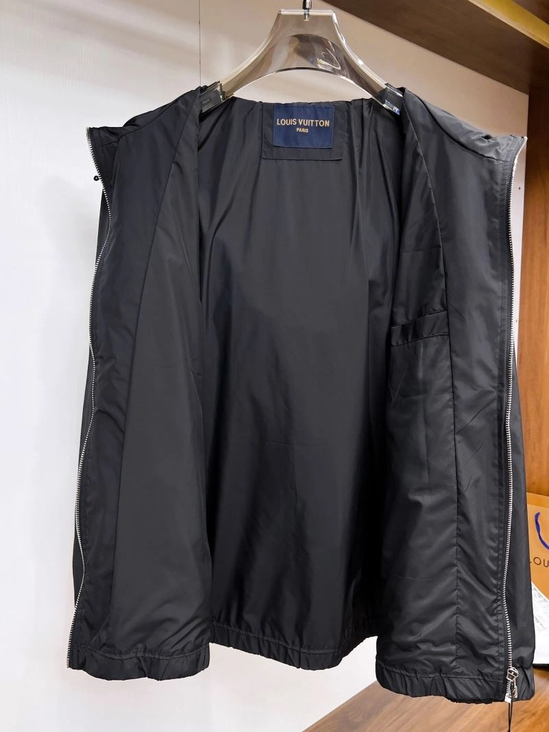 Louis Vuitton Outwear WeatherProof 133913